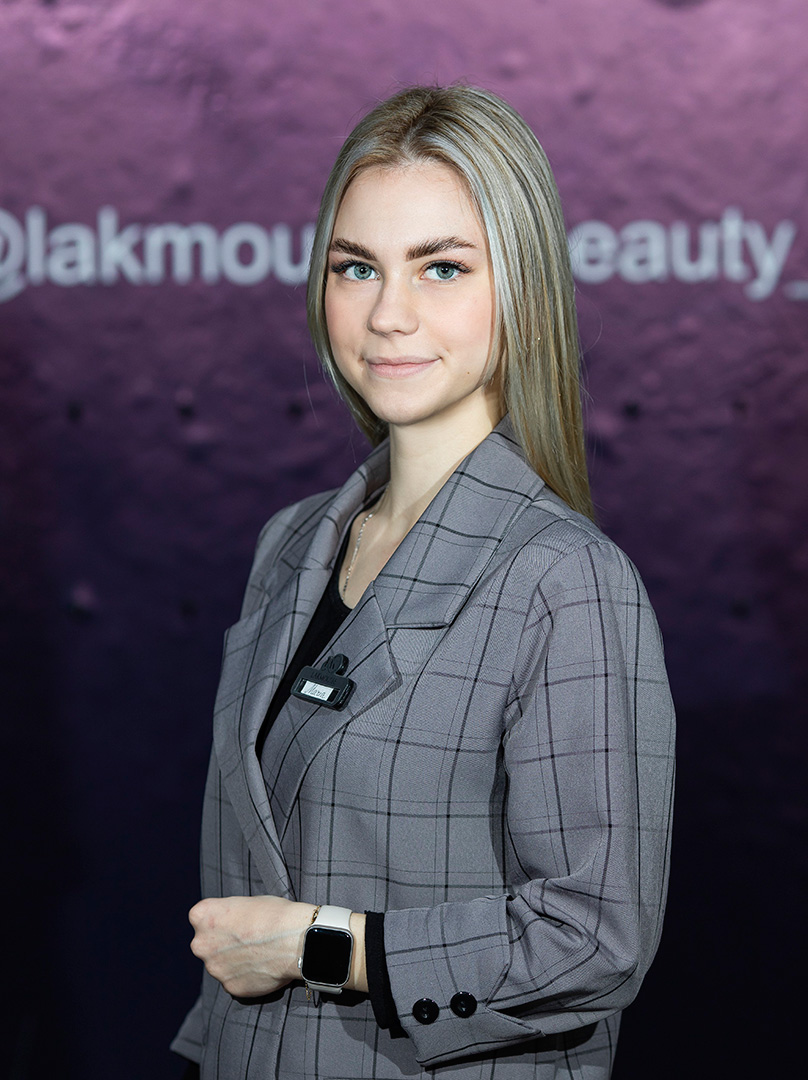 Lakmousse dundukova mariya administrator